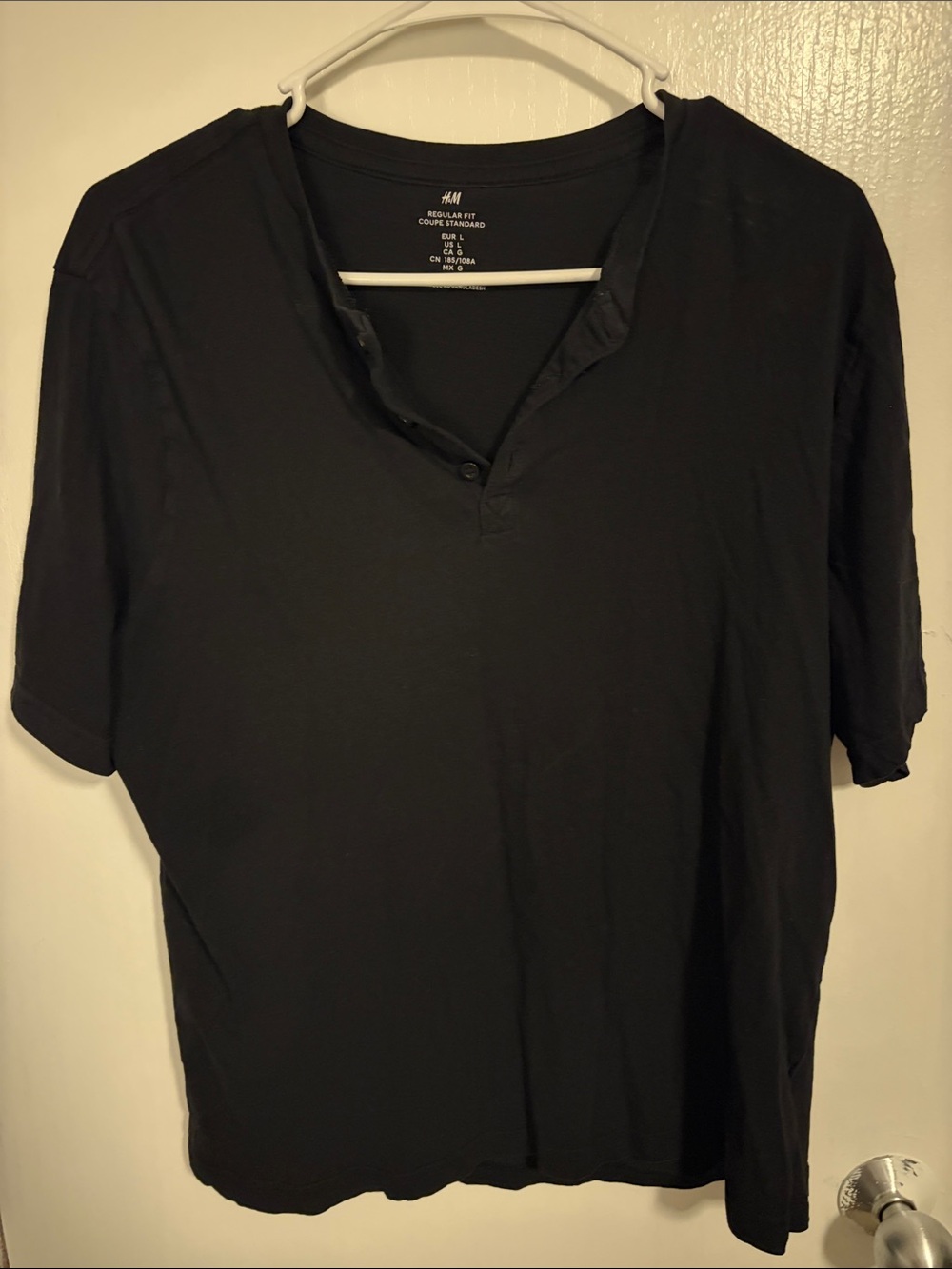 H&M Black Short-Sleeve Henley Shirt
